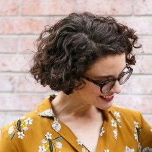 Meet your Posher, Lia